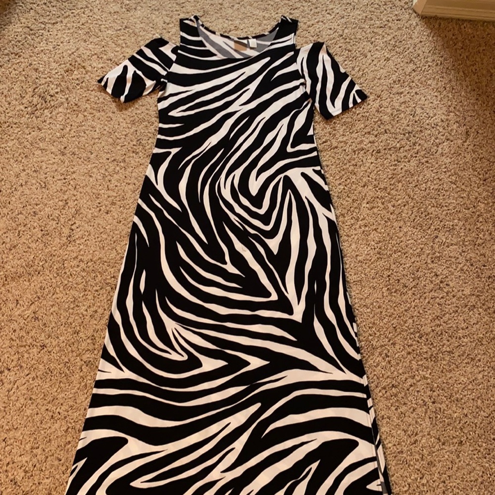 Classy & Stylish & Trendy - scoop neck full length pullover maxi dress